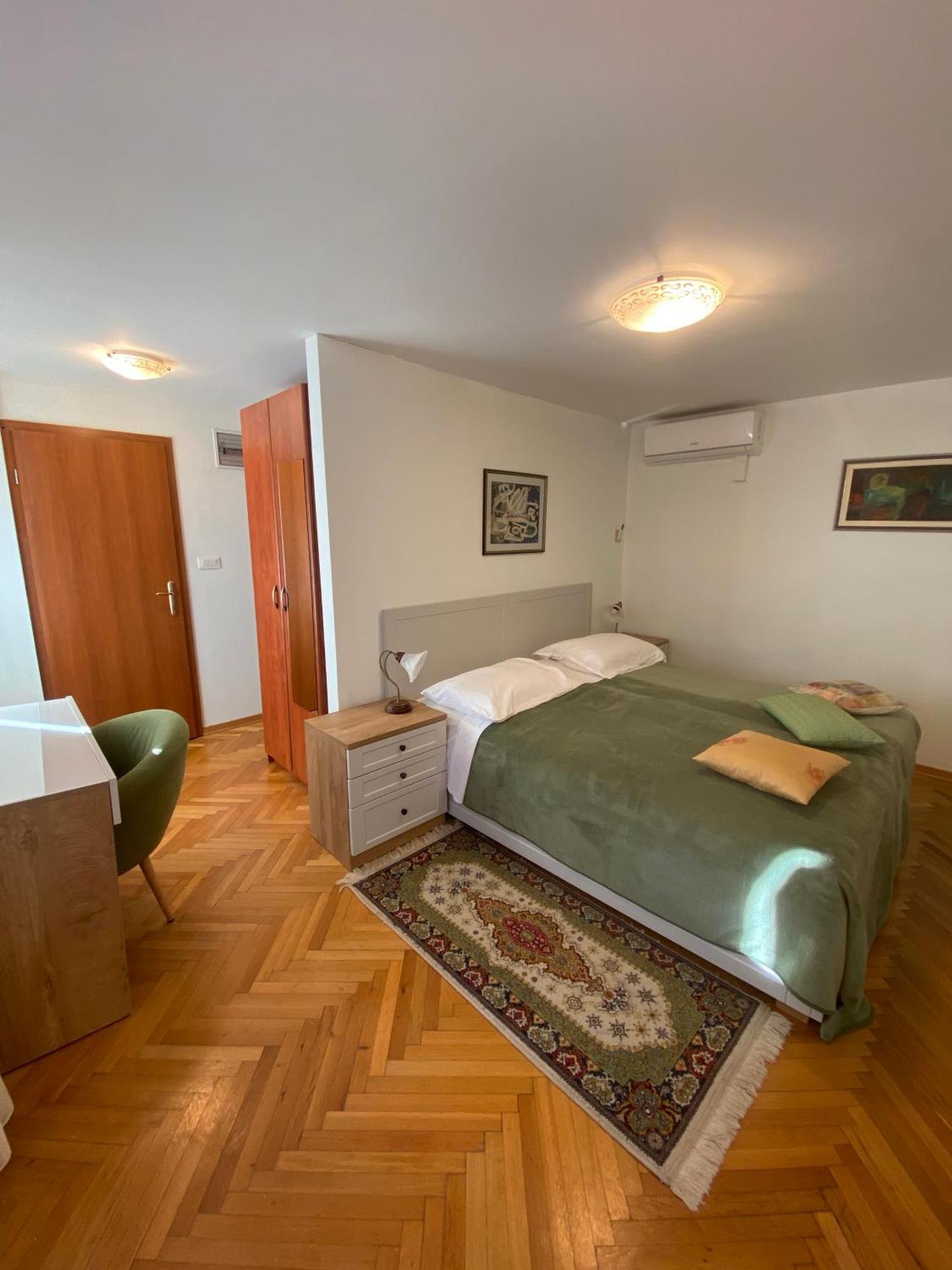 Rooms Base سبليت المظهر الخارجي الصورة