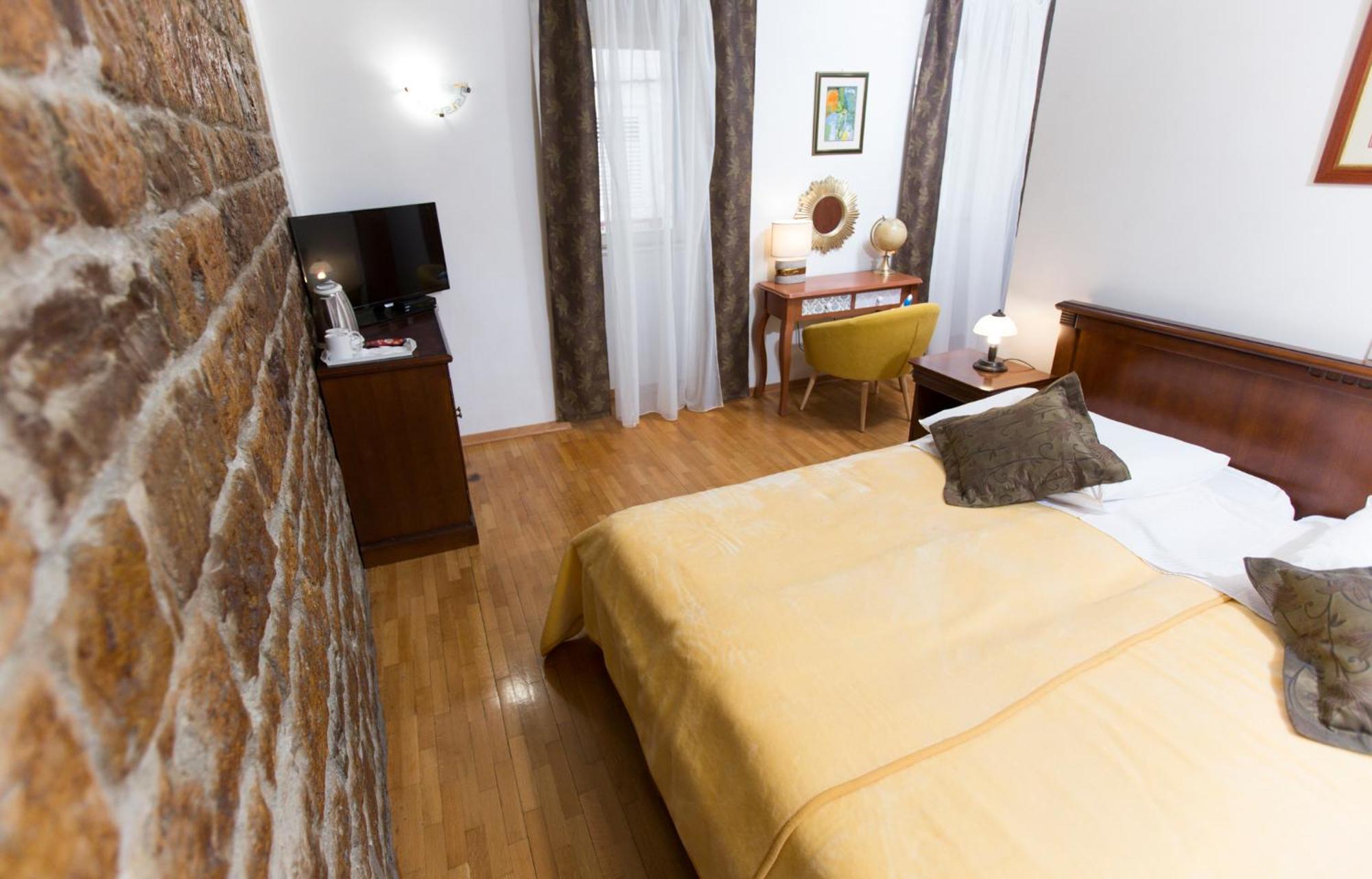 Rooms Base سبليت المظهر الخارجي الصورة