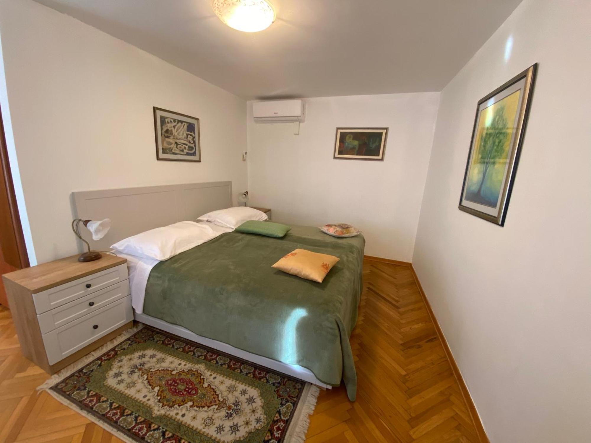 Rooms Base سبليت المظهر الخارجي الصورة