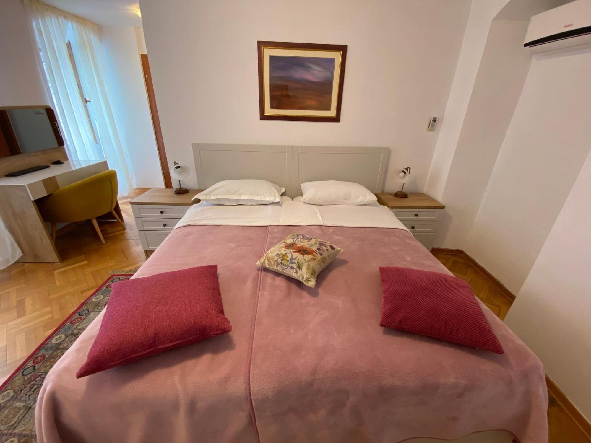 Rooms Base سبليت المظهر الخارجي الصورة