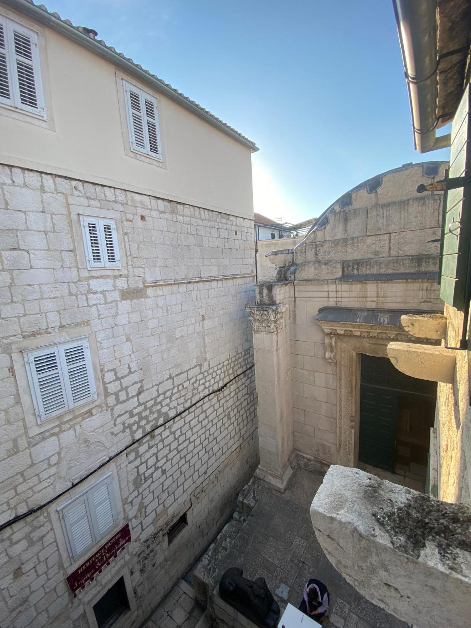 Rooms Base سبليت المظهر الخارجي الصورة