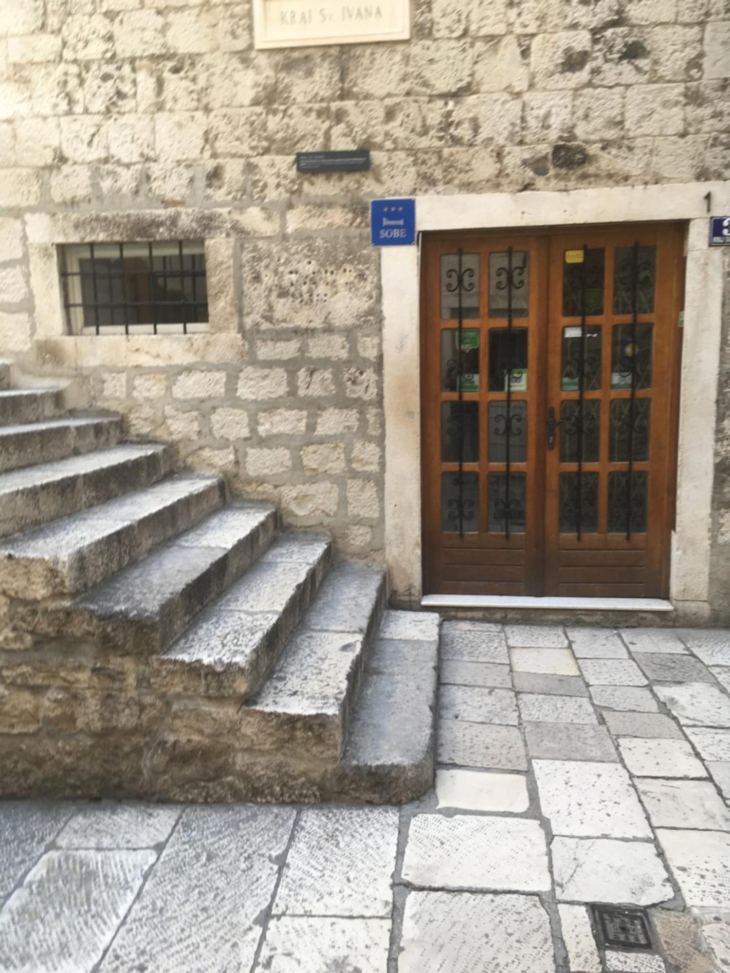 Rooms Base سبليت المظهر الخارجي الصورة
